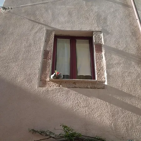 Vecchia *